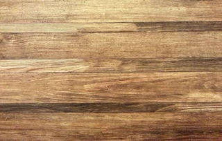 現代溫馨的客廳木地板